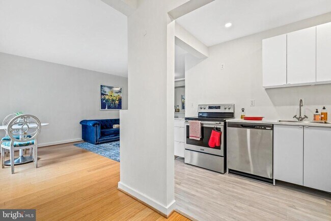 Foto del edificio - 2639 15th St NW