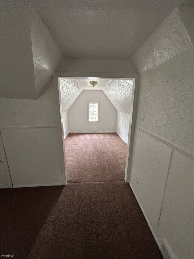 Foto del edificio - 4 br, 2 bath House - 10311 Balfour Rd