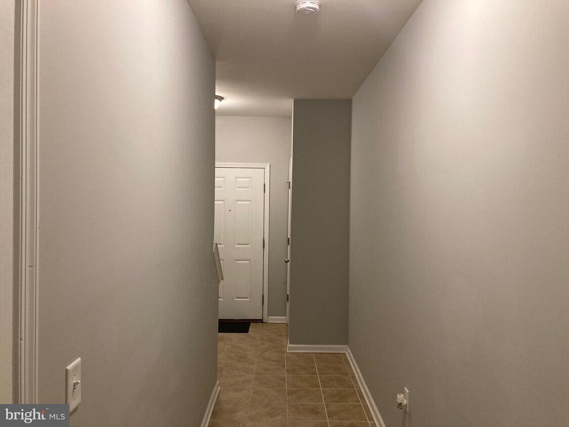 Foto principal - 73 Joseph Pl