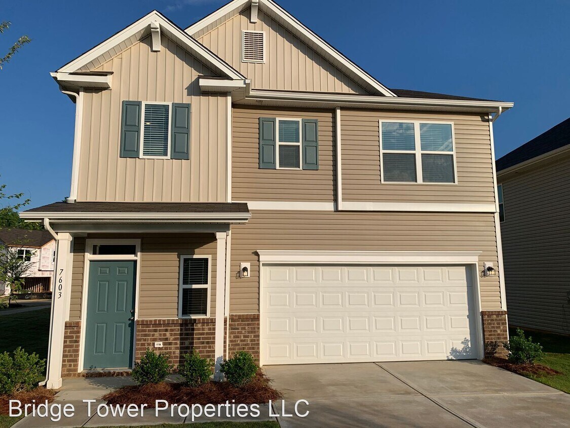 Foto principal - 3 br, 2.5 bath House - 7603 Wallace Farm Lane