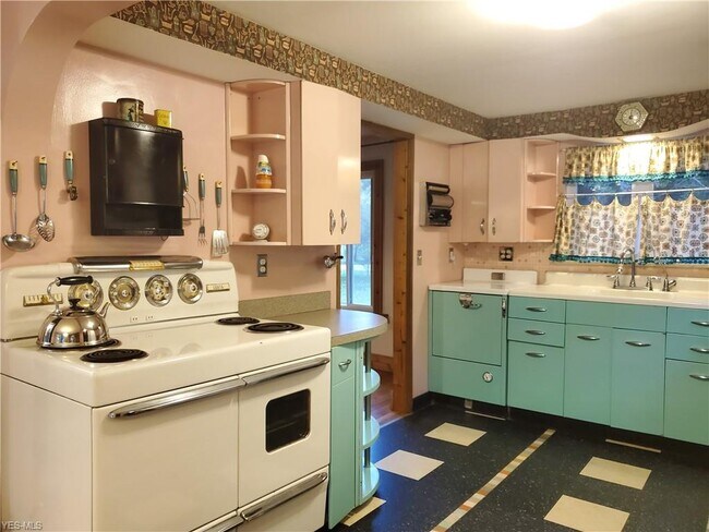 Foto del edificio - 7342 Peck Rd