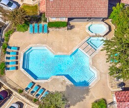 Building Photo - MAA Remington Hills