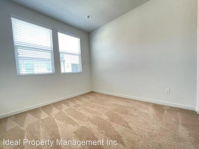 Building Photo - 1 br, 1 bath House - 1202 Epic