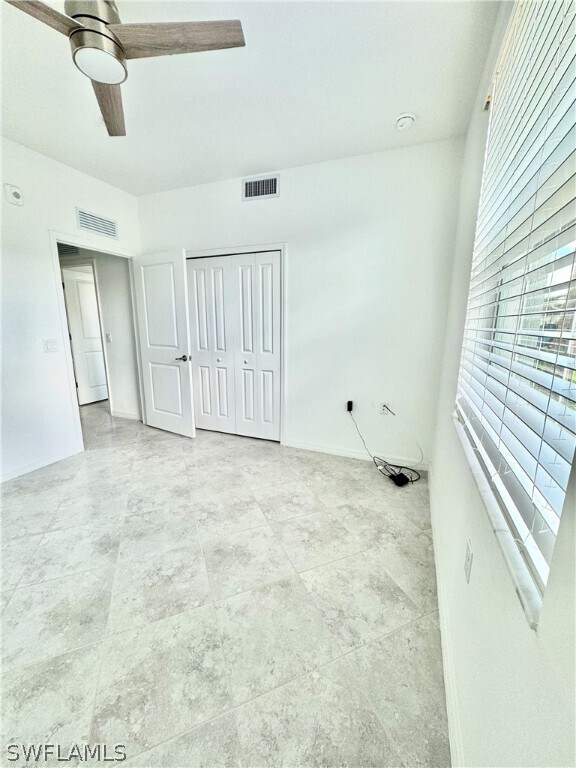 Foto del edificio - 5835 Double Eagle Cir