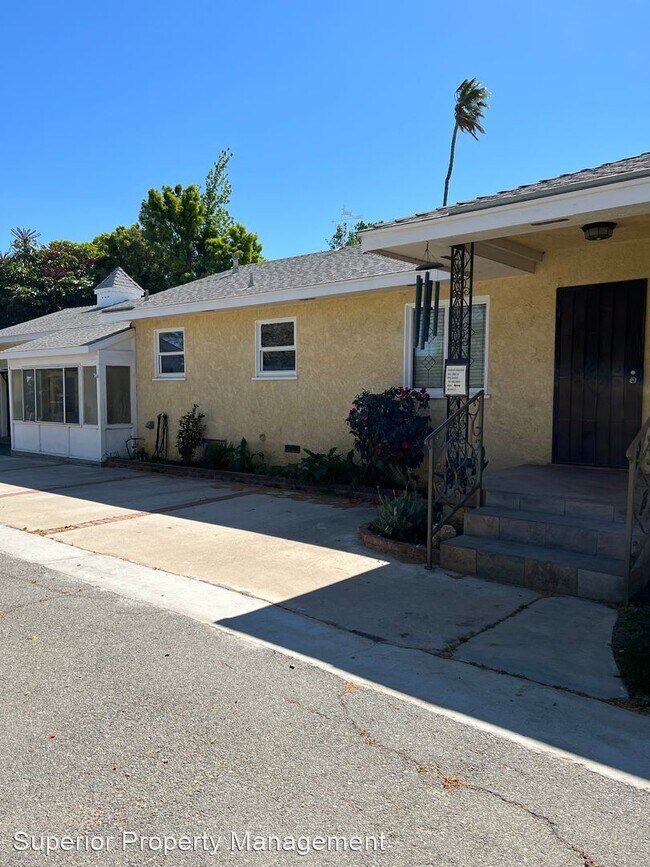 Foto del edificio - 4 br, 2 bath House - 227 N. Buena Vista