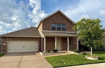 Building Photo - 3821 Blue Stem Blvd