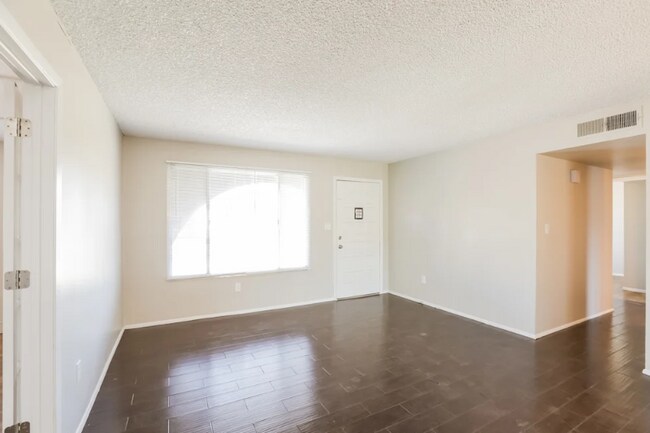 Foto del edificio - 4027 E Alta Vista Rd