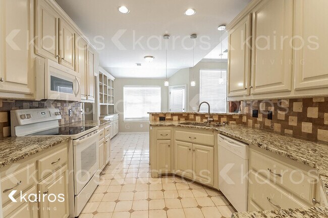Foto del edificio - 1320 SW 121st Pl