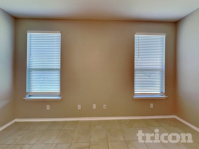Building Photo - 1503 Nectar Creek