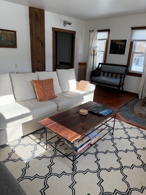 Building Photo - 203-205 Main St