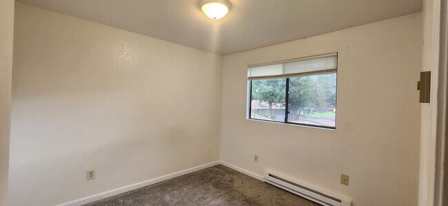 Foto del edificio - 622 91st Ave SE