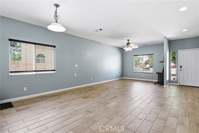 Building Photo - 44154 Coral Dr