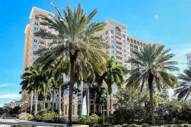 Foto del edificio - 750 N Tamiami Trl