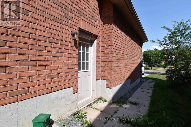 Photo du bâtiment - 46 Birchwood Dr