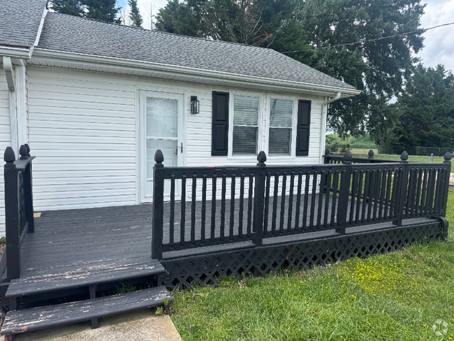 Building Photo - 6117 Carpenter Bridge Rd