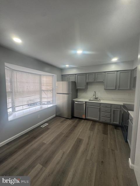 Foto del edificio - 9502 Axehead Ct