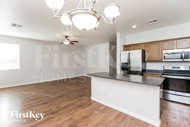 Foto del edificio - 4179 S Hemet St