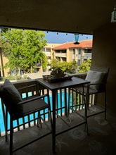 Building Photo - 1855 Diamond St