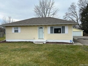 Building Photo - 6106 S Dort Hwy