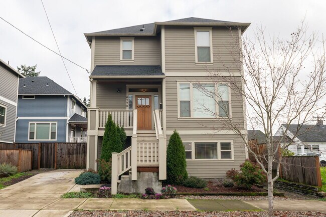 Building Photo - 6770 N Polk Ave