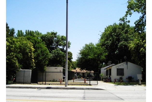 Foto del edificio - 2742 Mountain View Rd