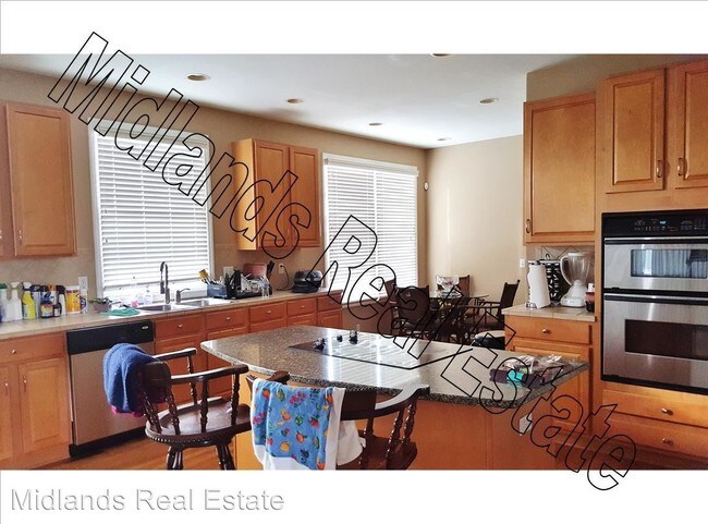 Foto del edificio - 9504 S 28th St