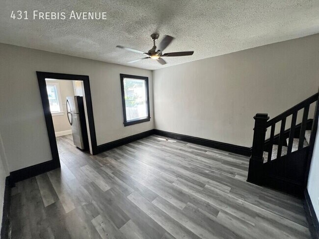 Building Photo - 431 Frebis Ave
