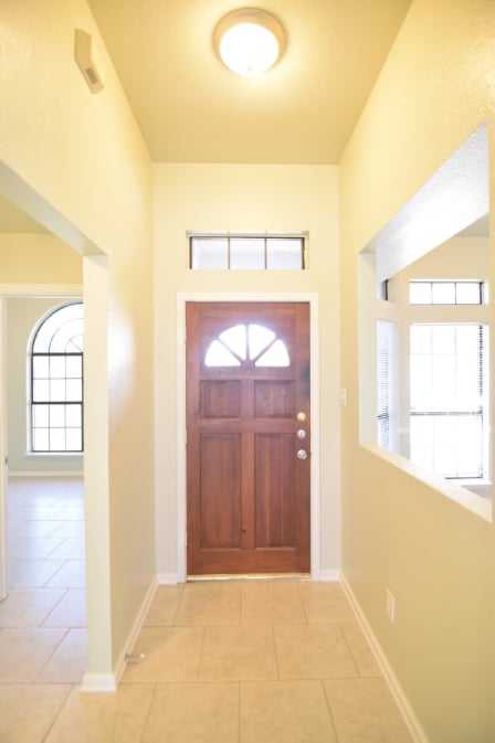 Building Photo - 3600 Amanda Dr