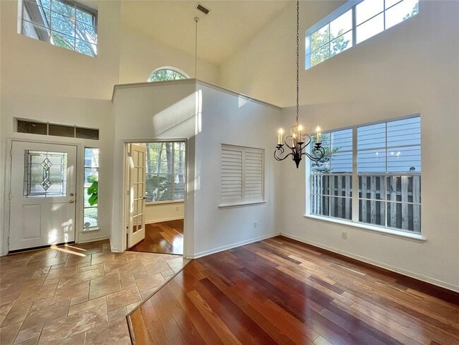 Building Photo - 11 Dalea Pl
