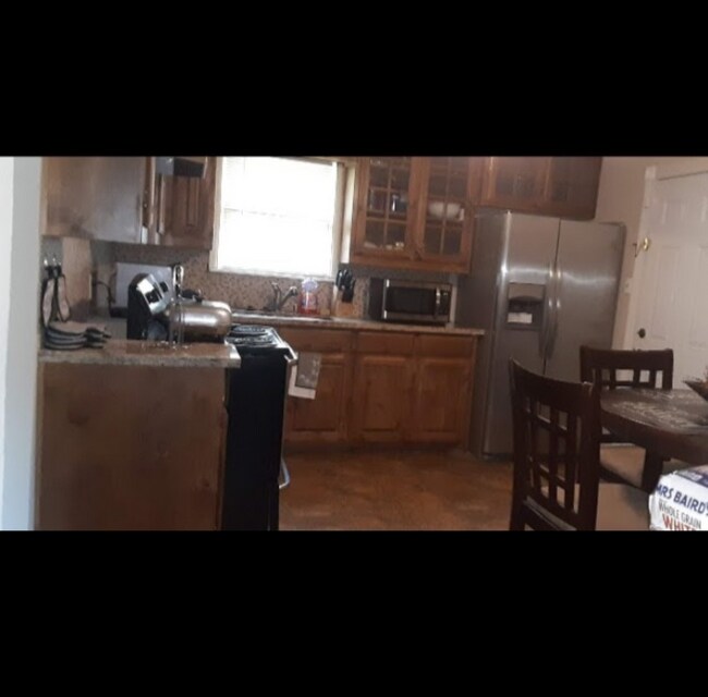 Building Photo - 4236 Comanche St