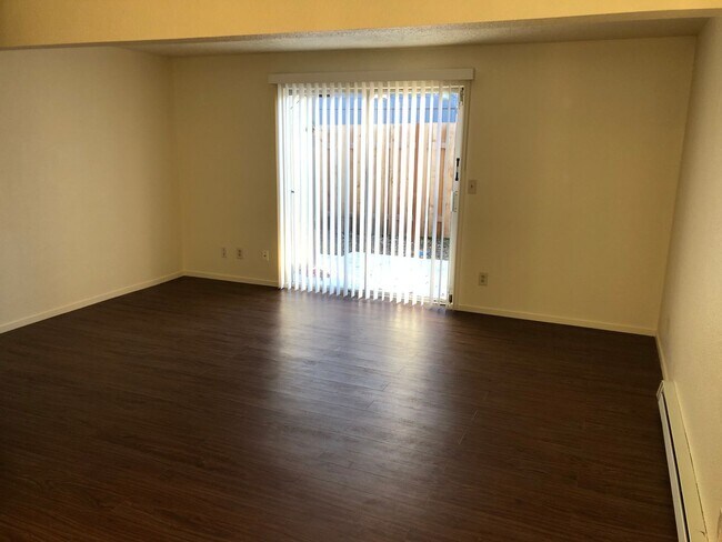 Foto del edificio - 2223 Hawthorne St