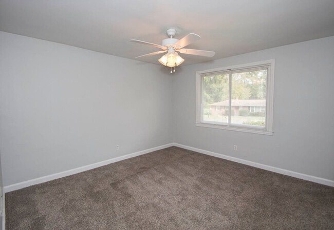 Foto del edificio - 3416 Truman St