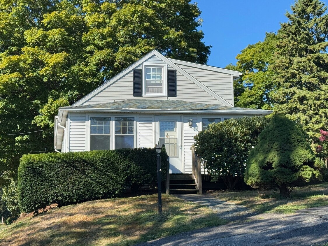 Foto principal - 310 Maiden Ln