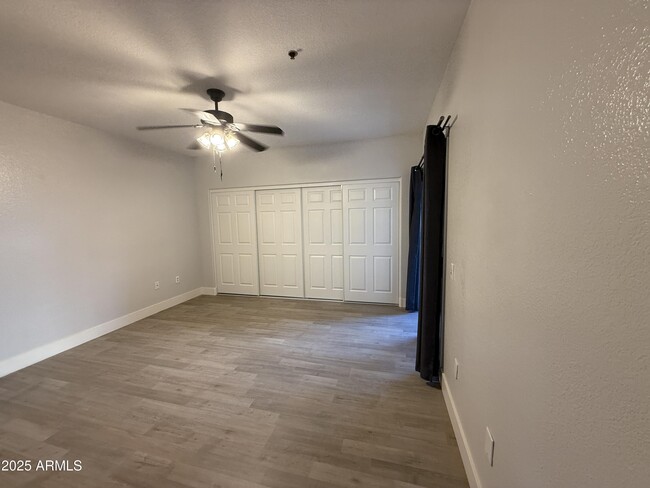 Building Photo - 9555 E Raintree Dr