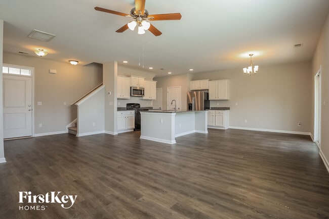 Building Photo - 9714 Fanning Basket Ln