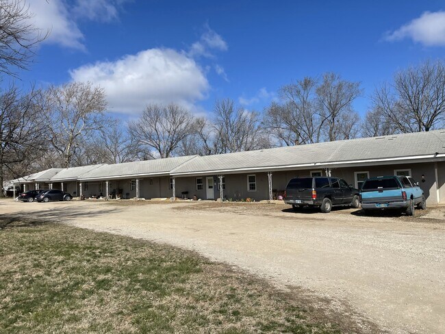 Foto del edificio - 2379 Locust Road, Unit Apt. #3