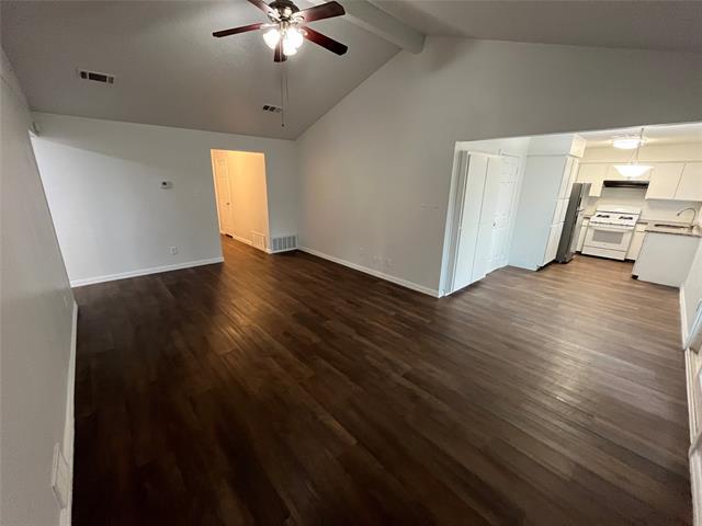 Foto del edificio - 2901 Lanette Ln