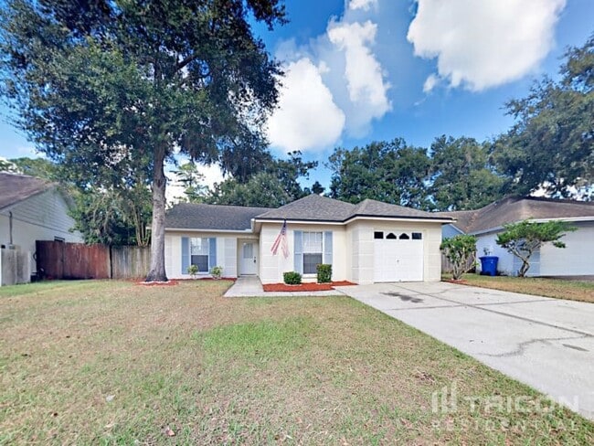 Foto del edificio - 1028 Hardwood Dr