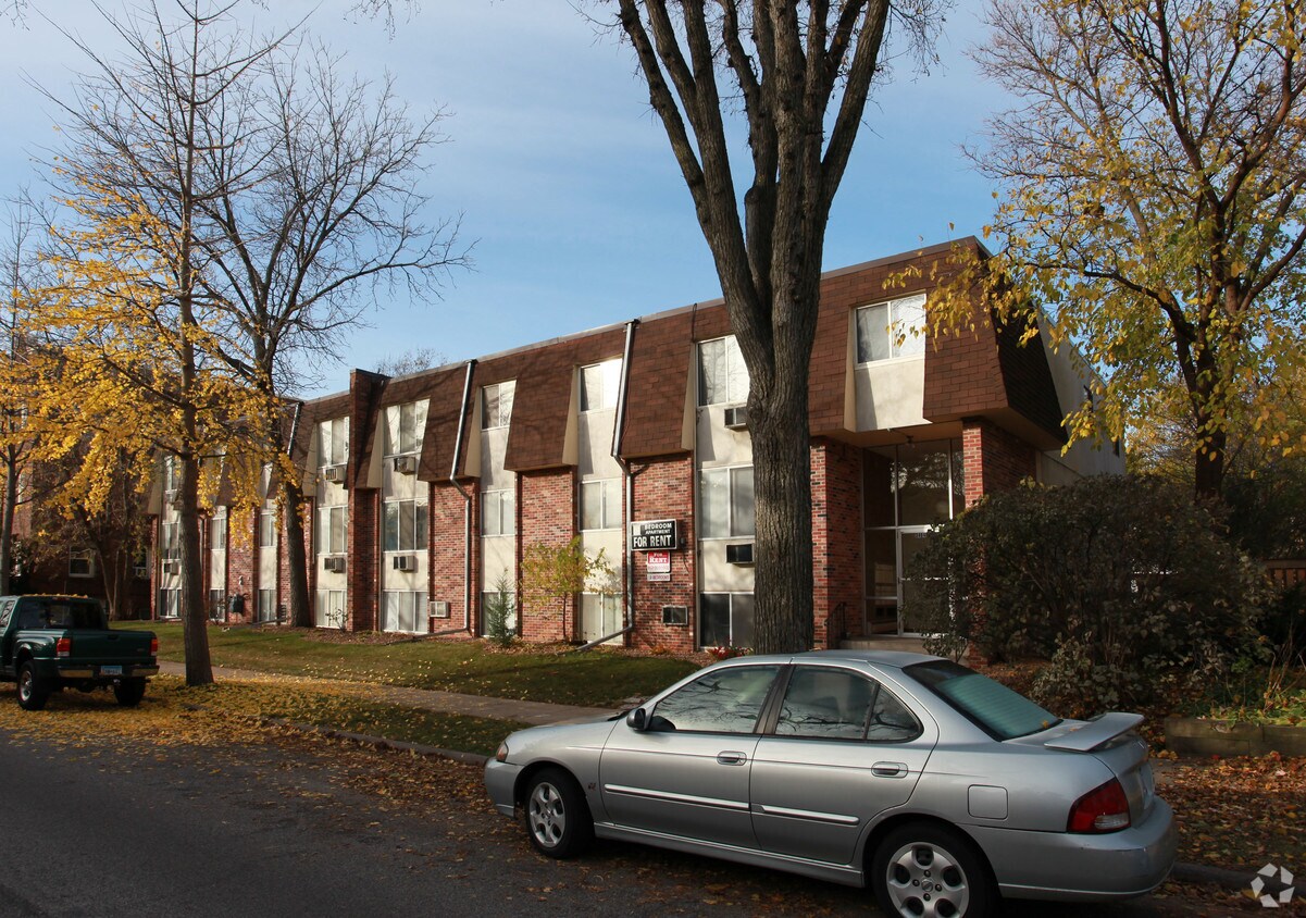 Foto del edificio - 3404 Emerson Ave S