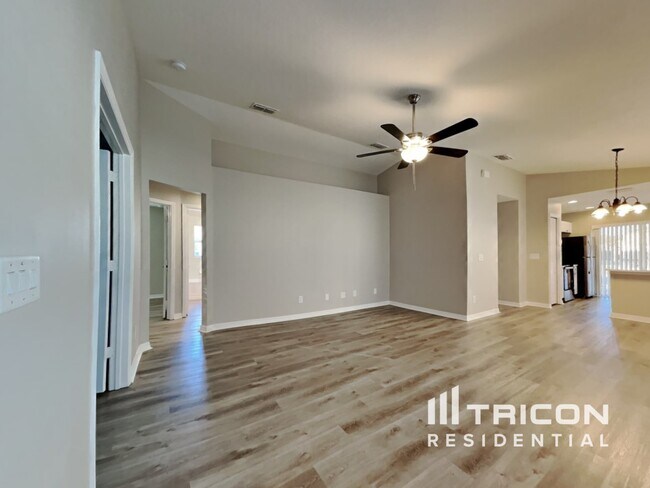 Building Photo - 10120 37th Court E Parrish FL