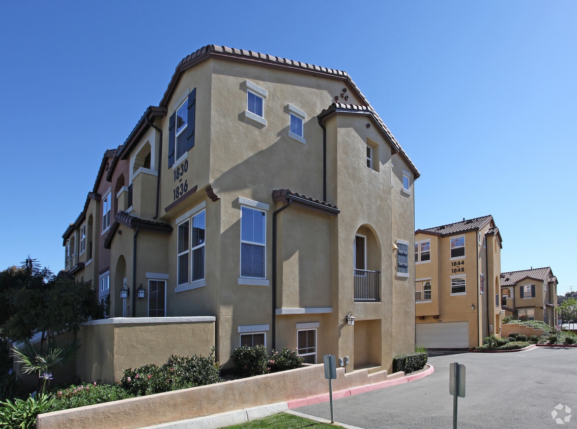 Building Photo - Kalesaa Walk