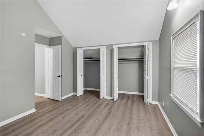Foto del edificio - 600 Mansfield St