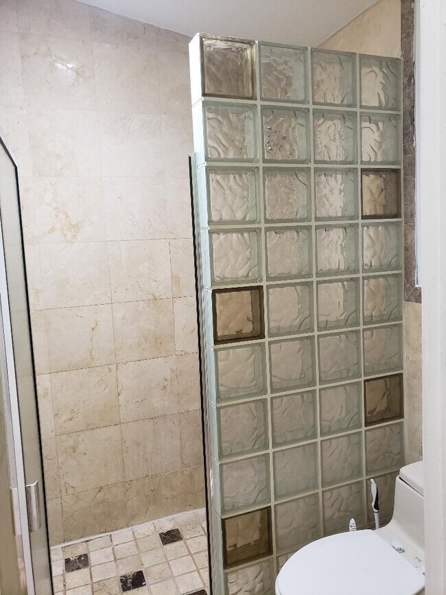 Building Photo - 3259 NW 44th St