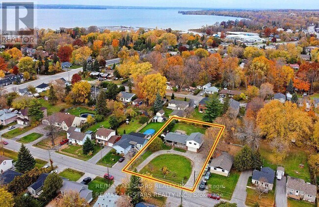 Photo du bâtiment - 164 Bayview Ave
