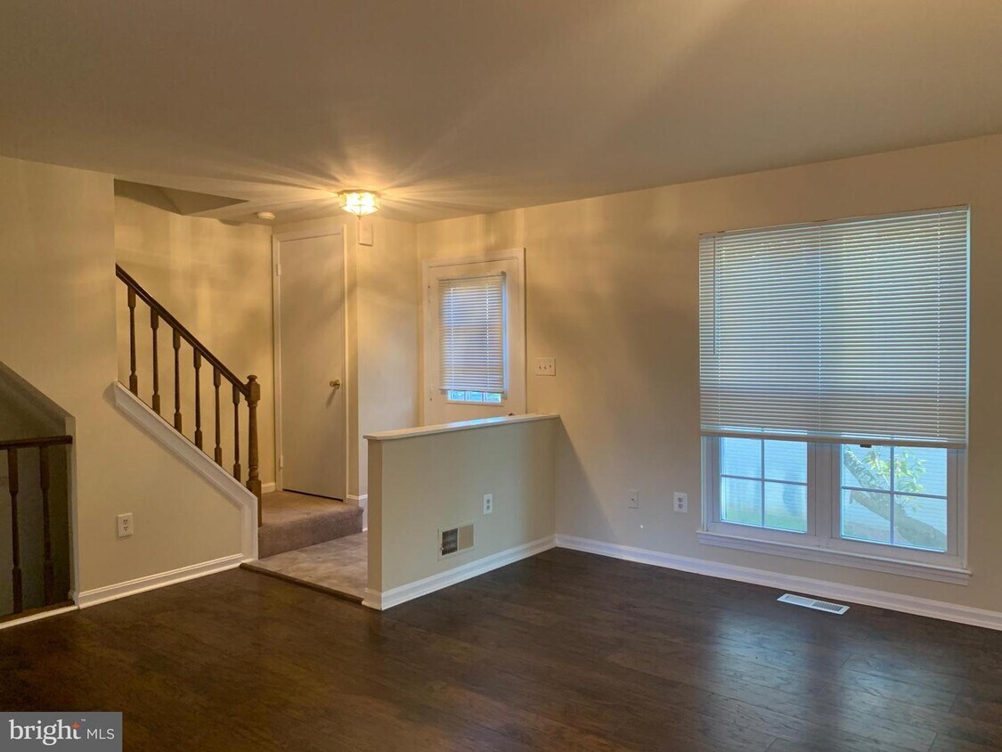 1658 Colonial Way, Frederick, MD 21702 Townhome Rentals in Frederick MD