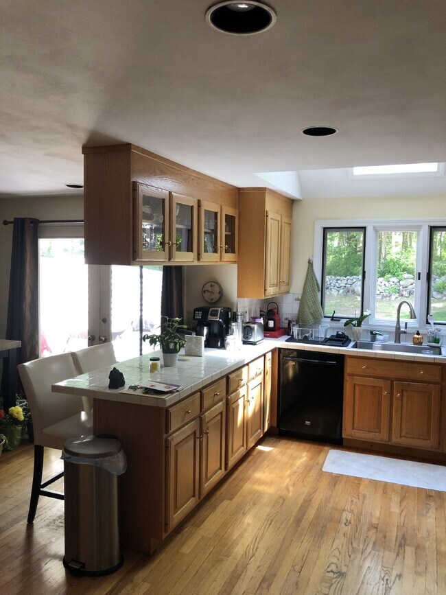 Foto del edificio - 16 Village Victoria