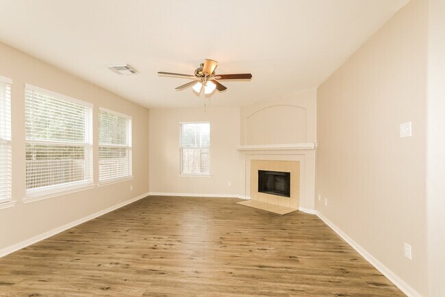 Foto del edificio - 22930 Highland Estates Ct