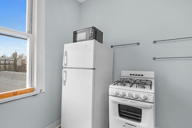 Foto del edificio - 3114 N Calvert St