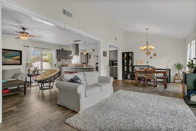Building Photo - 733 Coquina Ct