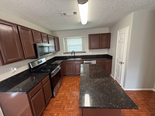 Foto del edificio - 1508 Mountain Side Dr